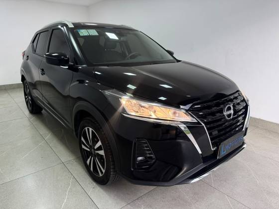 NISSAN KICKS PLAY 1.6 16V FLEXSTART ADVANCE PLUS XTRONIC NISSAN KICKS PLAY 1.6 16V FLEXSTART ADVANCE PLUS XTRONIC
